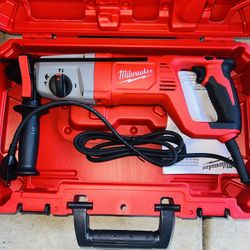 Milwaukee 5262-21 1 in. SDS D-Handle Rotary Hammer NEW !!!!