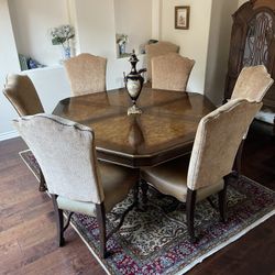 DINING TABLE SET, EXTENDABLE  TABLE with 8 chairs and extension leaf.