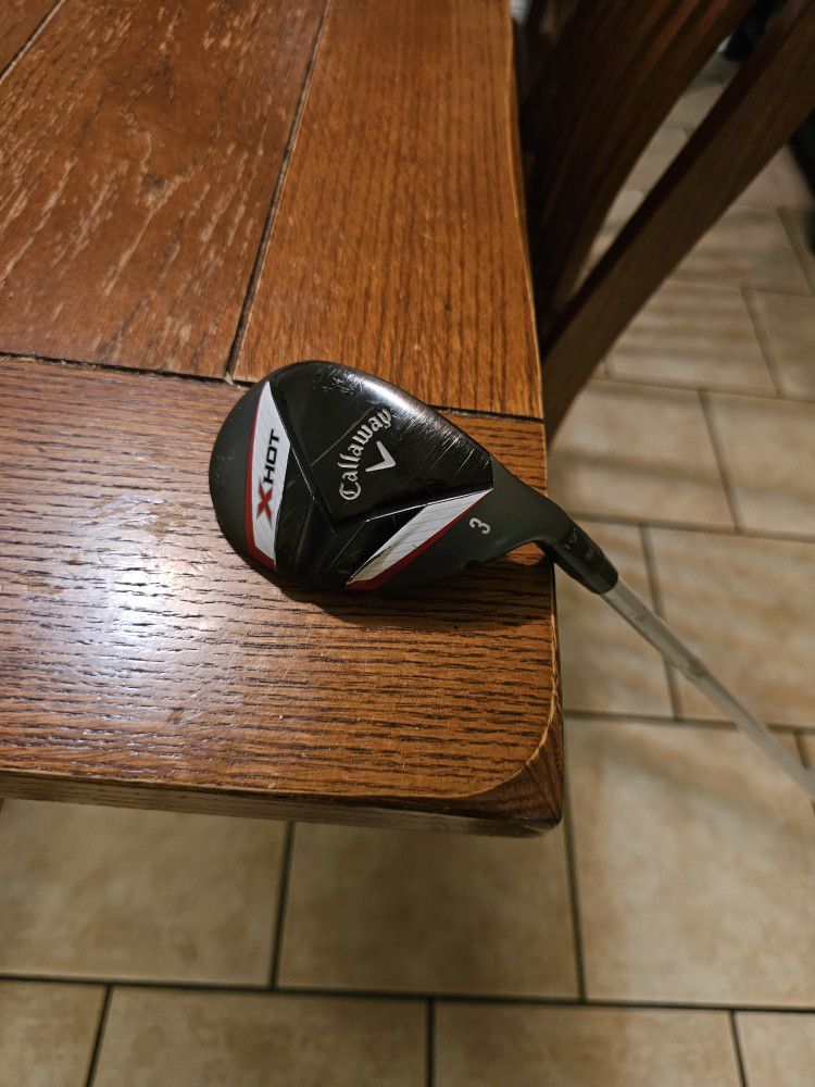 EXCELLENT CONDITION! CALLAWAY XHOT GOLF CLUB 3 HYBRID 