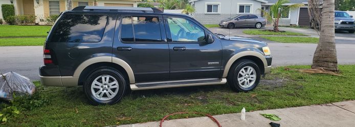 2007 Ford Explorer