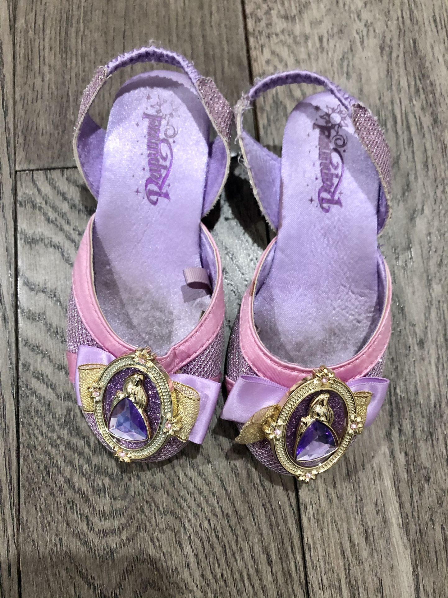Disney’s Rapunzel dress up shoes for toddler size 9/10