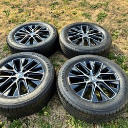 20” Lexus GX550 OEM Wheels