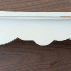 12" x 4.5" x 3.5" Wooden Wall Shelf with/Scalloped Edge, Plate Groove, White