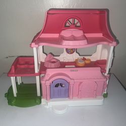 Little People house