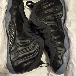 Nike Air Foamposite One Sz 11 (used)