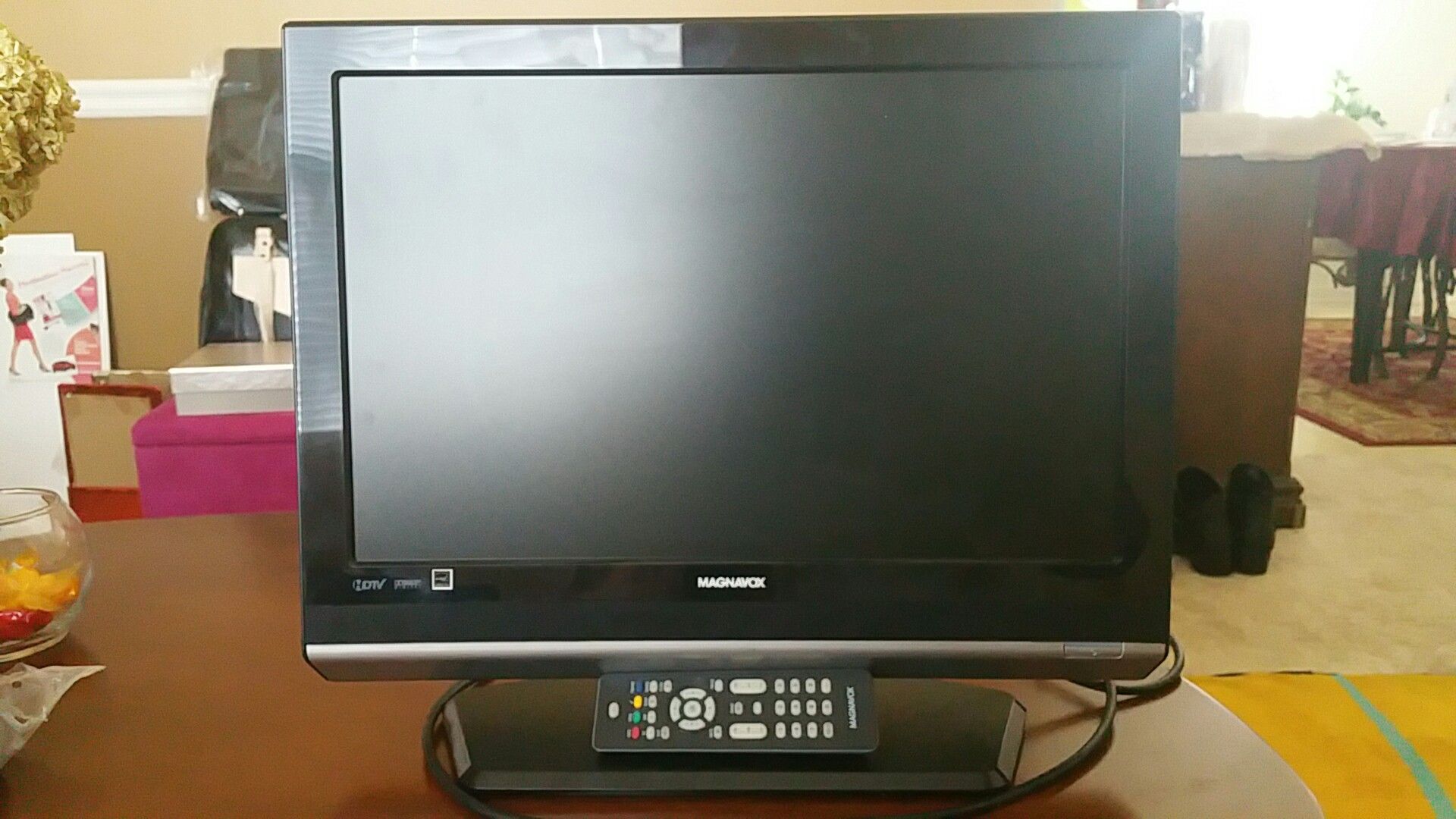 Magnavox 19MF338B/27 19-Inch LCD HDTV