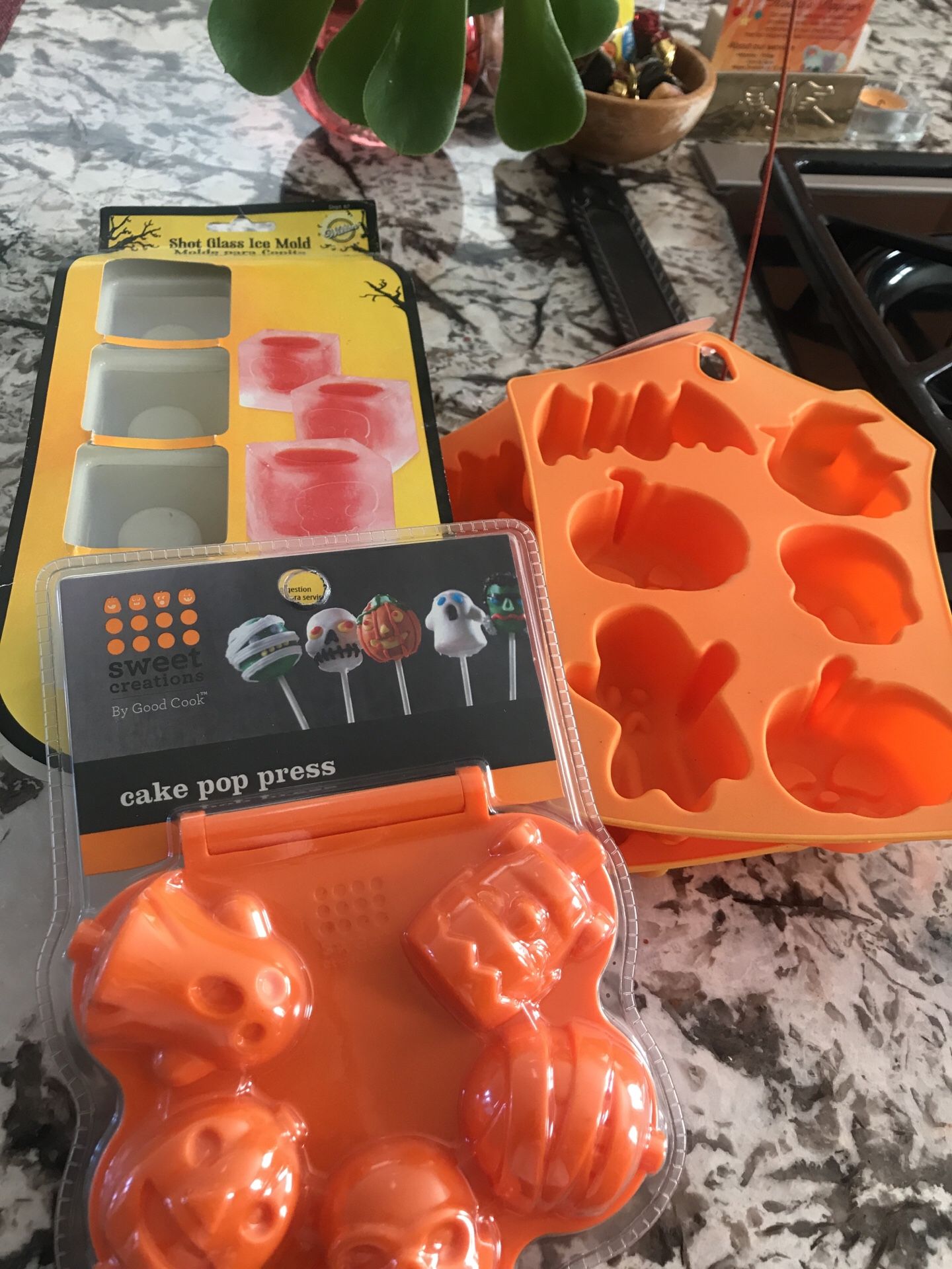 Halloween mold sets