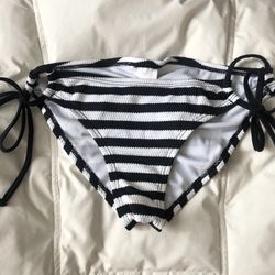 Women’s Bikini Bottom Size S