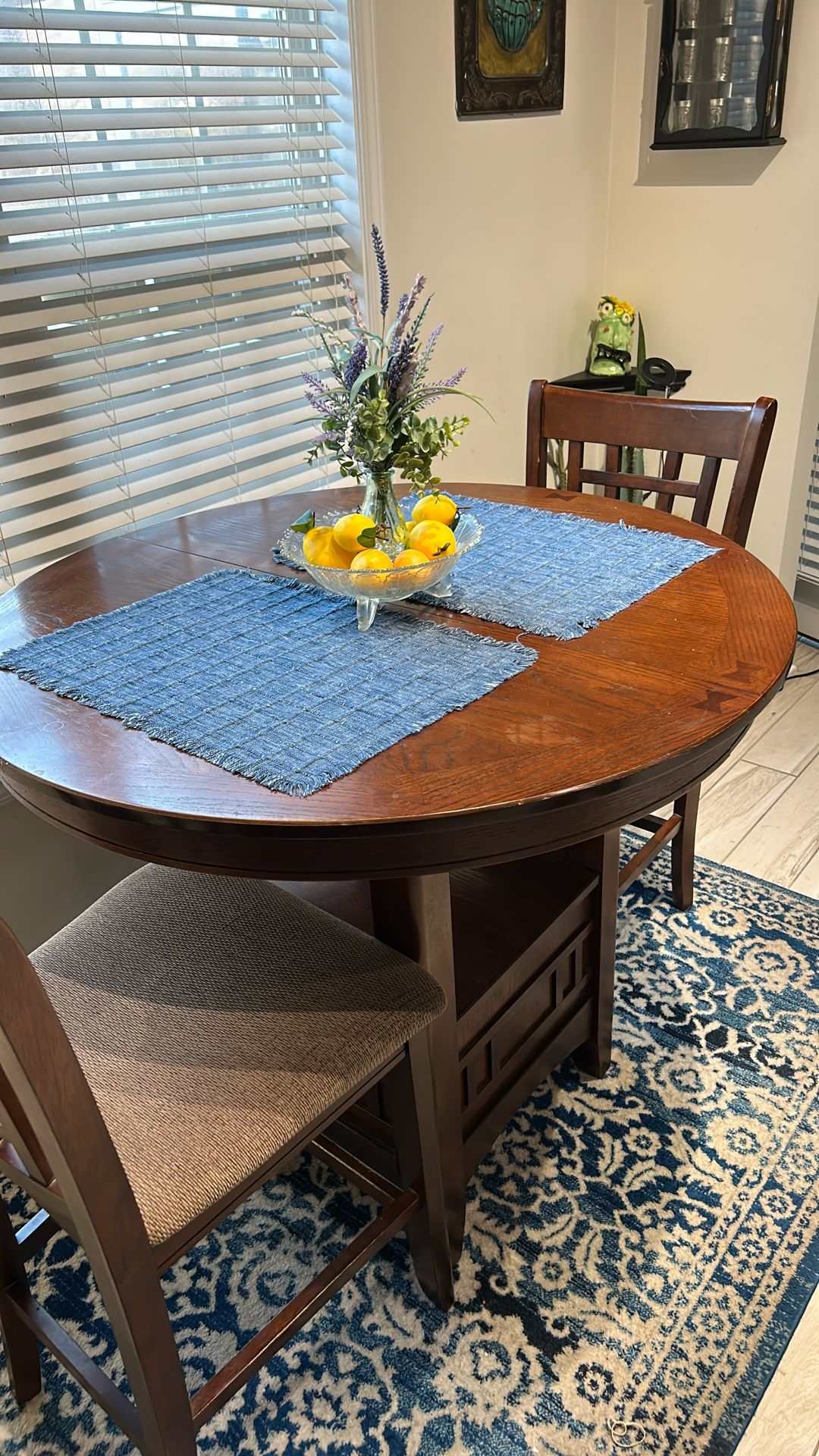 Wood Dinette Table & Chairs