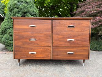 Mid century vintage walnut dresser