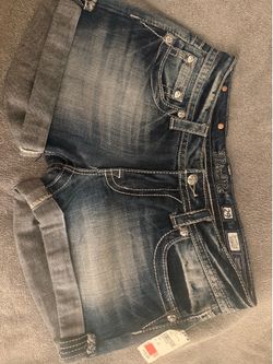 Women’s MISS ME shorts
