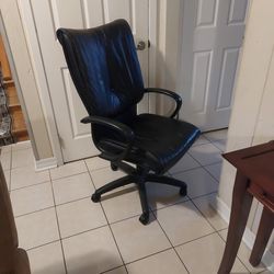 Great Condition Computer Chair
