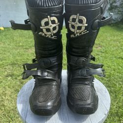 Youth MX boots size 4