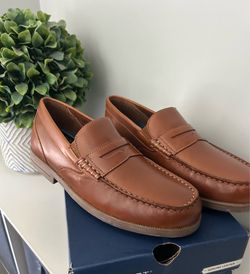 Like new condition Rockport Classic Penny Loafer 8.5