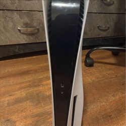 Sony PlayStation 5 Disc Edition Console perfect condition $400 price negotiable