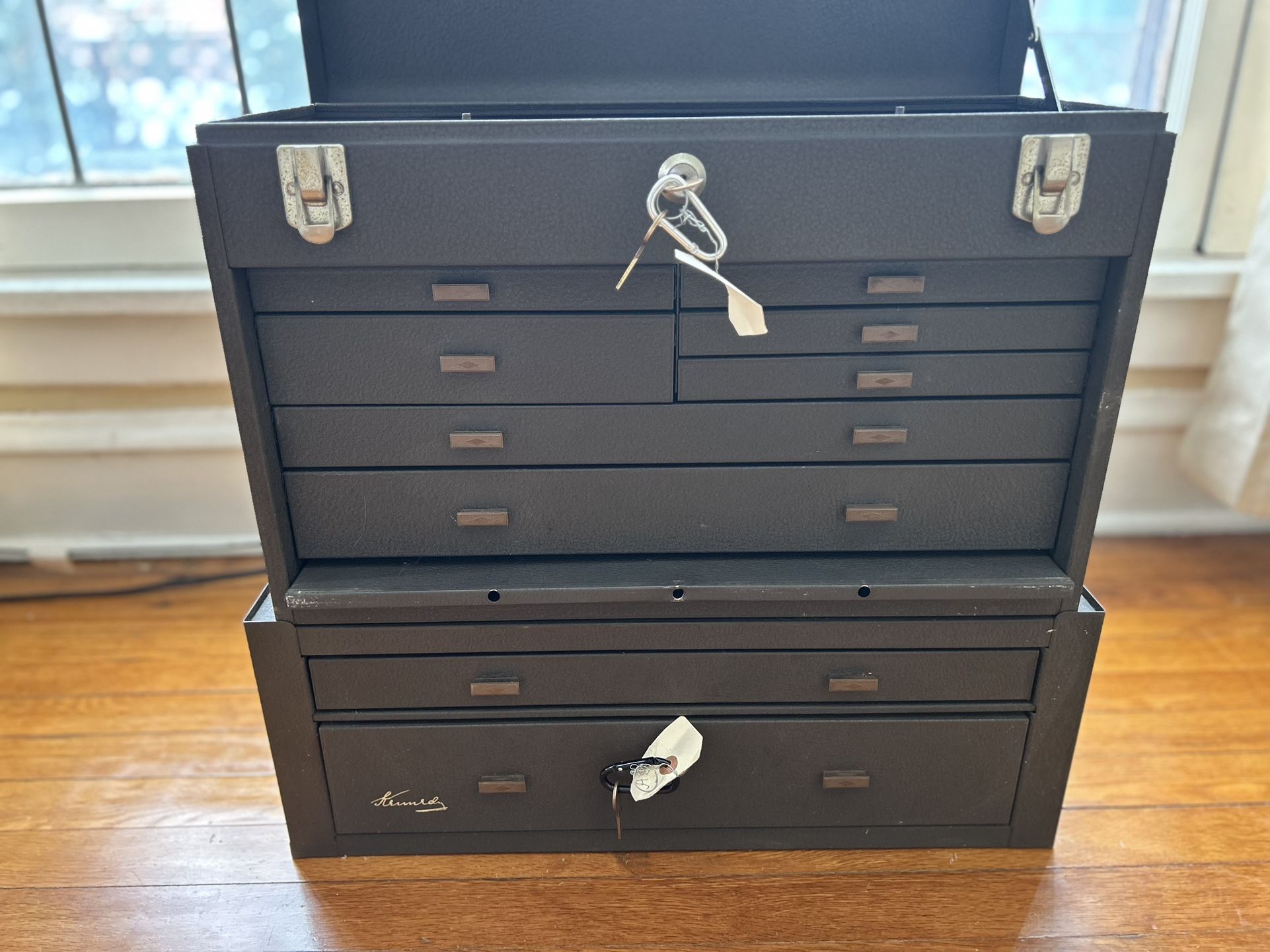 Kennedy Signature Toolbox Bench Set