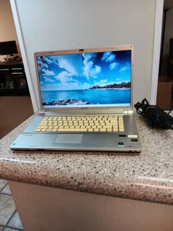 Sony VGN270 15" Windows 10 Notebook