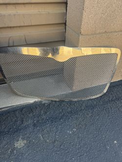 Chrysler 300 Grill