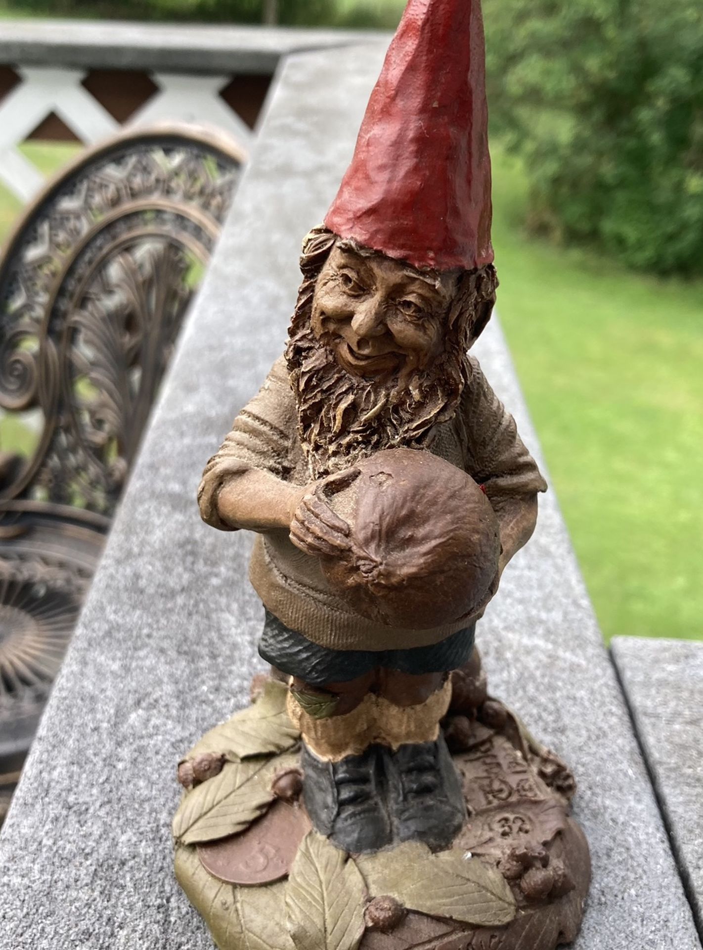 Gnome Stands 7” High Exc Condition 1986