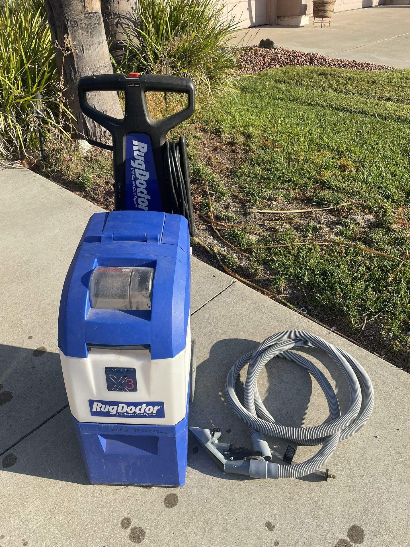 Rug Doctor. Plus Upholstery Tool