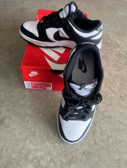 UNISEX WOMENS NIKE LOW DUNKS 7.5 OR BIG KIDS SIZE 6
