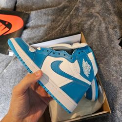 Nike Air Jordan 1 Size 4 M/5.5 woman