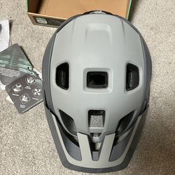 Lazer Jackal Bicycle Helmet Brand New 