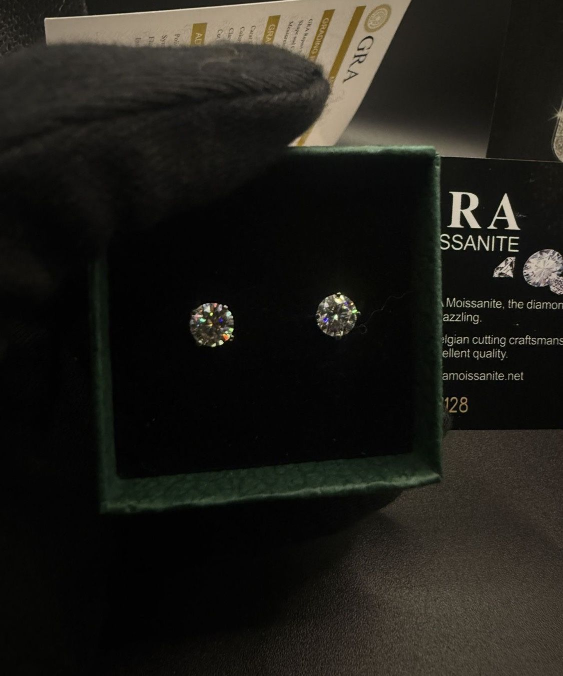 Moissanite For Use Of Ears