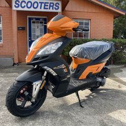 JJJ BLADE SCOOTER 150cc (WILD HOGS WINTER GARDEN FL 34787)