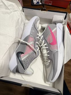 Nike Sabrina’s 2