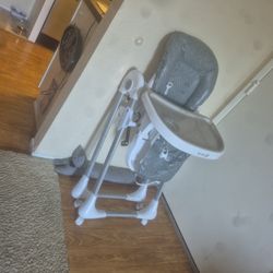 Safety 1st High Chair