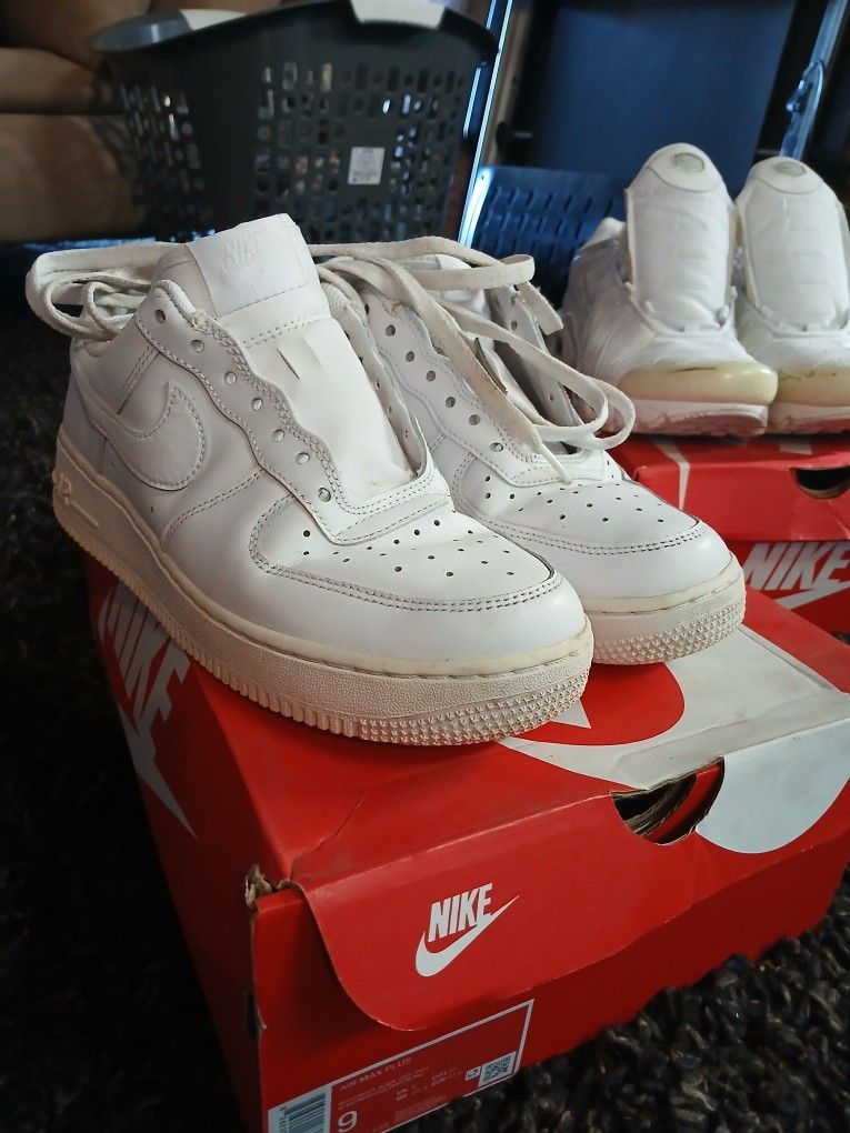 Women's Nike Shoes