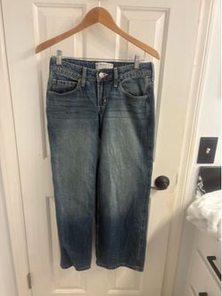 Women’s Hollister Low-Rise Baggy Jeans size 2S
