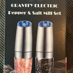 Gravity Electric Pepper & Salt Mill Set