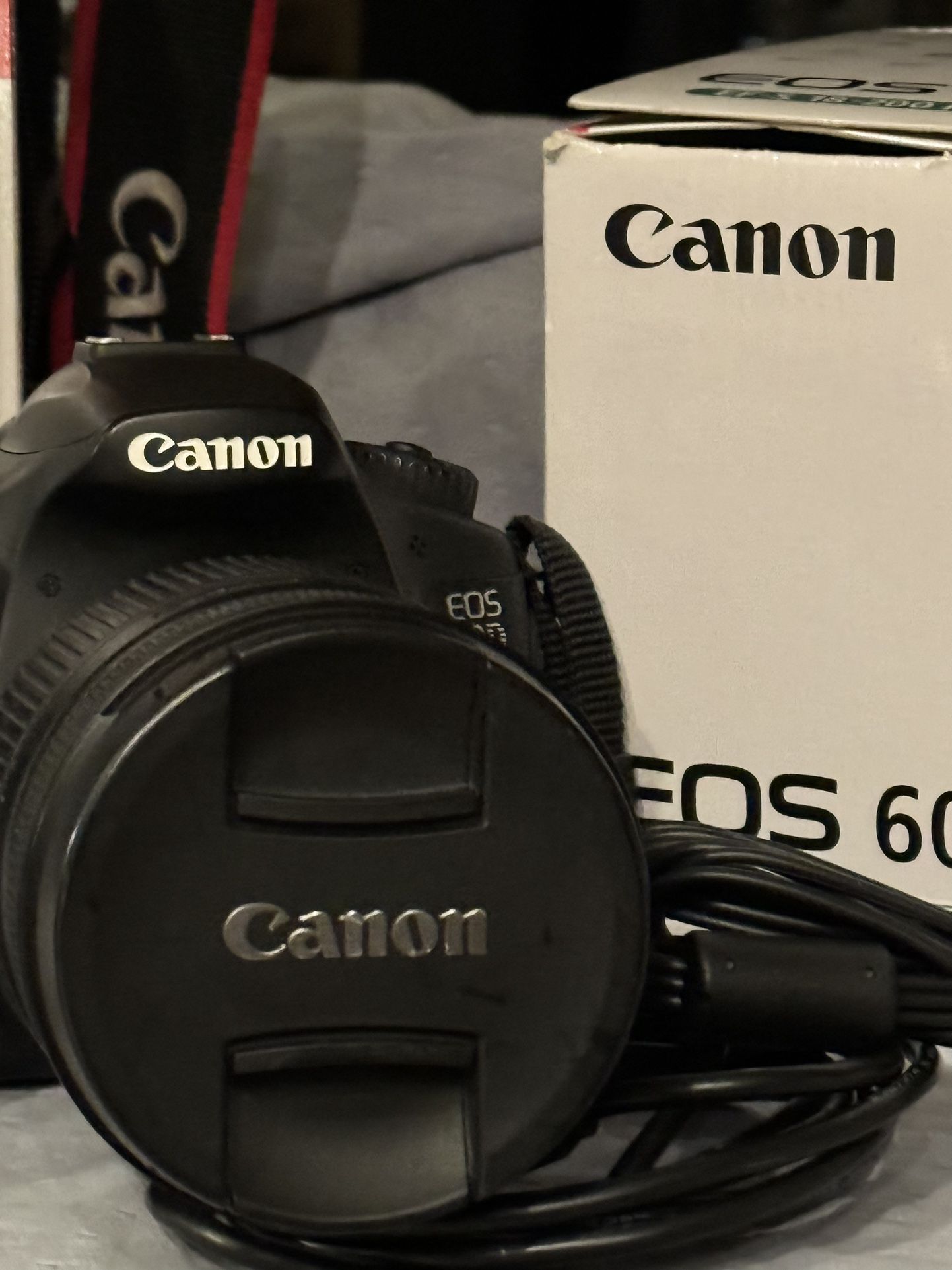 Canon EOS 60D  (With BOX &  Original  accessories)