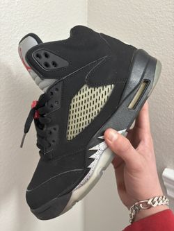Jordan 5 Black Metallic