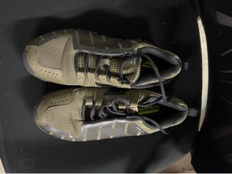 Man shoes