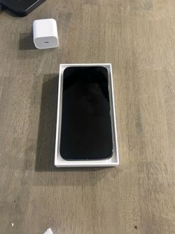 iPhone 14 128 GB unlocked