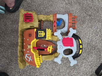 Pirate ship and castle  toy