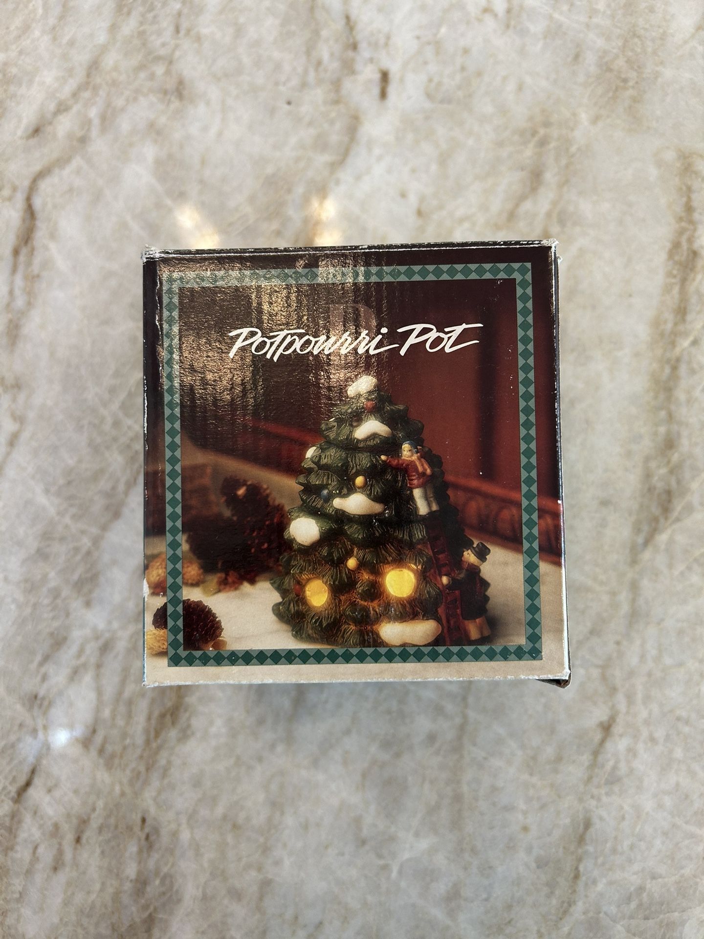 Ceramic Christmas Tree Potpourri Pot In Original Box