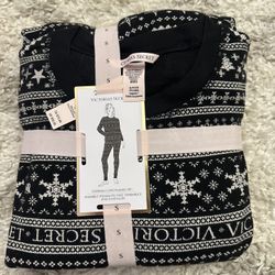 Victoria’s Secret Women’s Thermal Long Pajama Set Size Small 