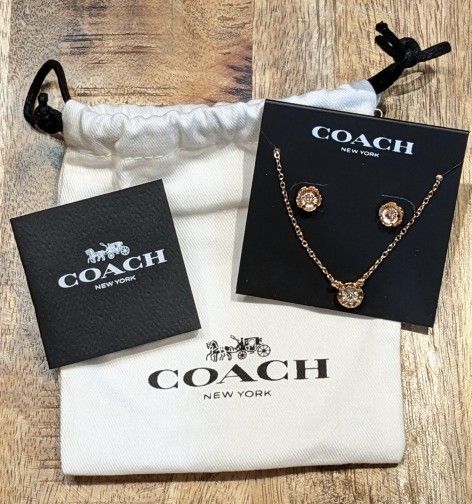 Coach 2 Piece Set