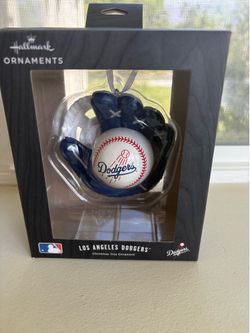 NEW!! HALLMARK LA DODGERS ORNAMENT