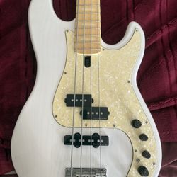 Sire Marcus Miller p7 Bass