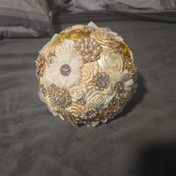 Hand Made Brooch Bouquet 