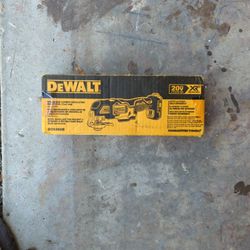 DeWalt Oscillating Tool