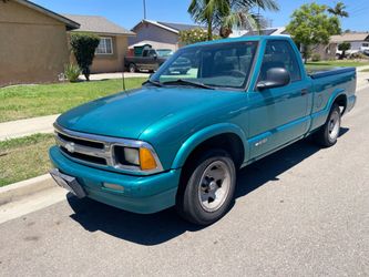 1996 Chevrolet  S-10  V-6 Engine