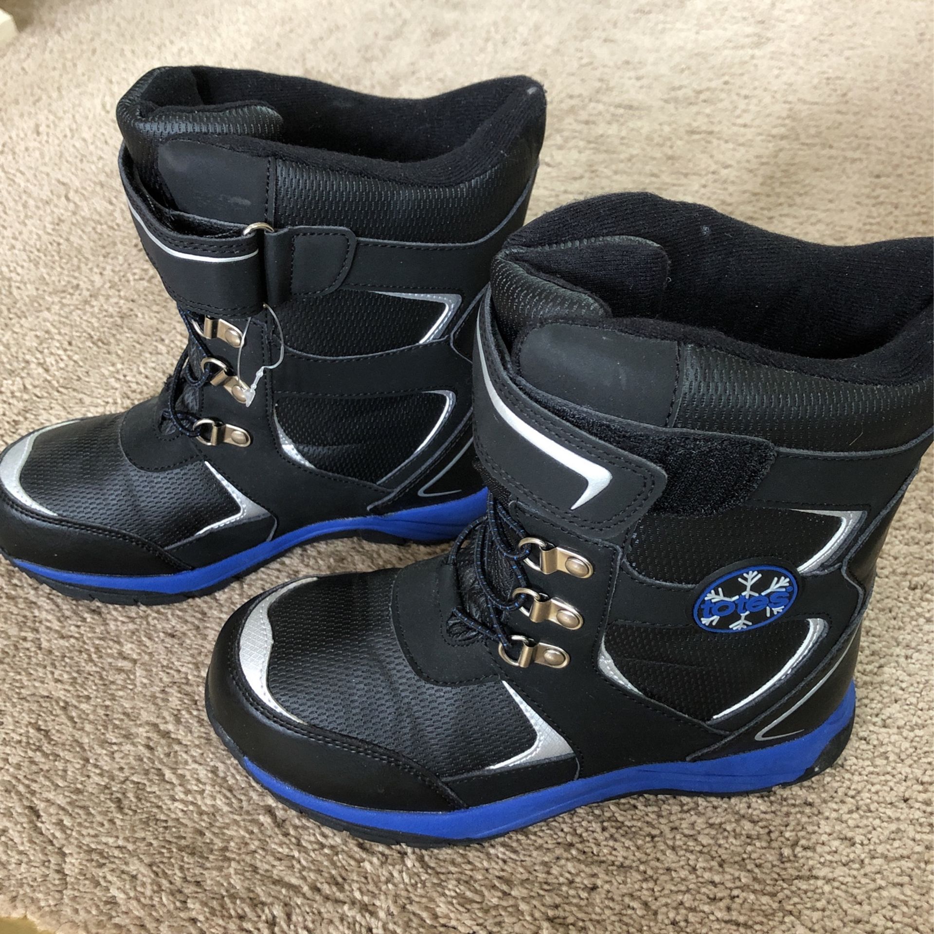 Totes Kids Snow Boots