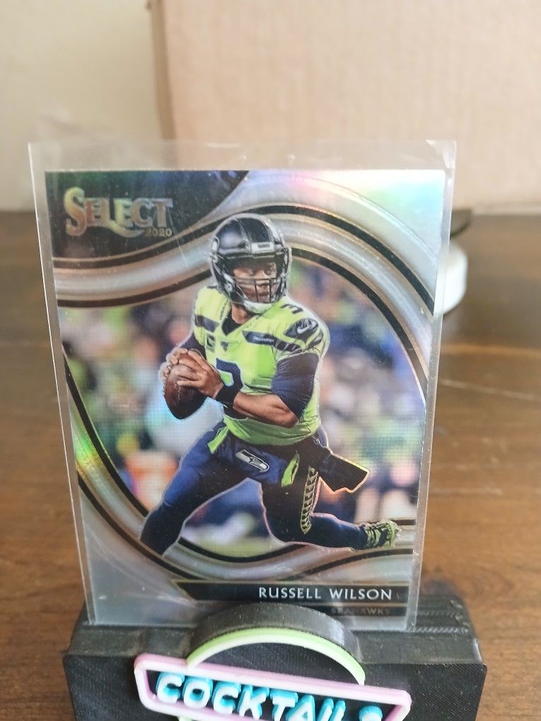 RUSSELL WILSON 2020 Panini Select Field Level Silver Holo Prizm SEATTLE