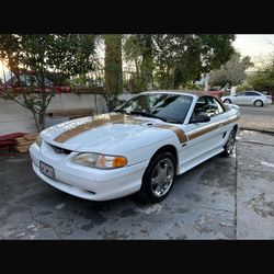 1998 Ford Mustang